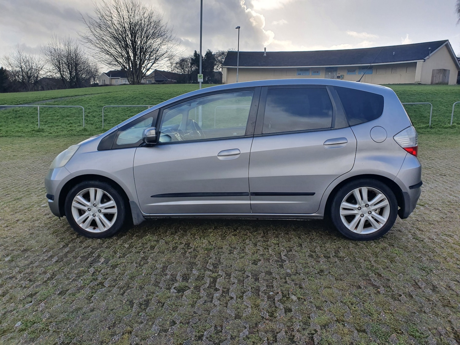 Used Honda Jazz 2009 for sale - 77223051: Photo 8