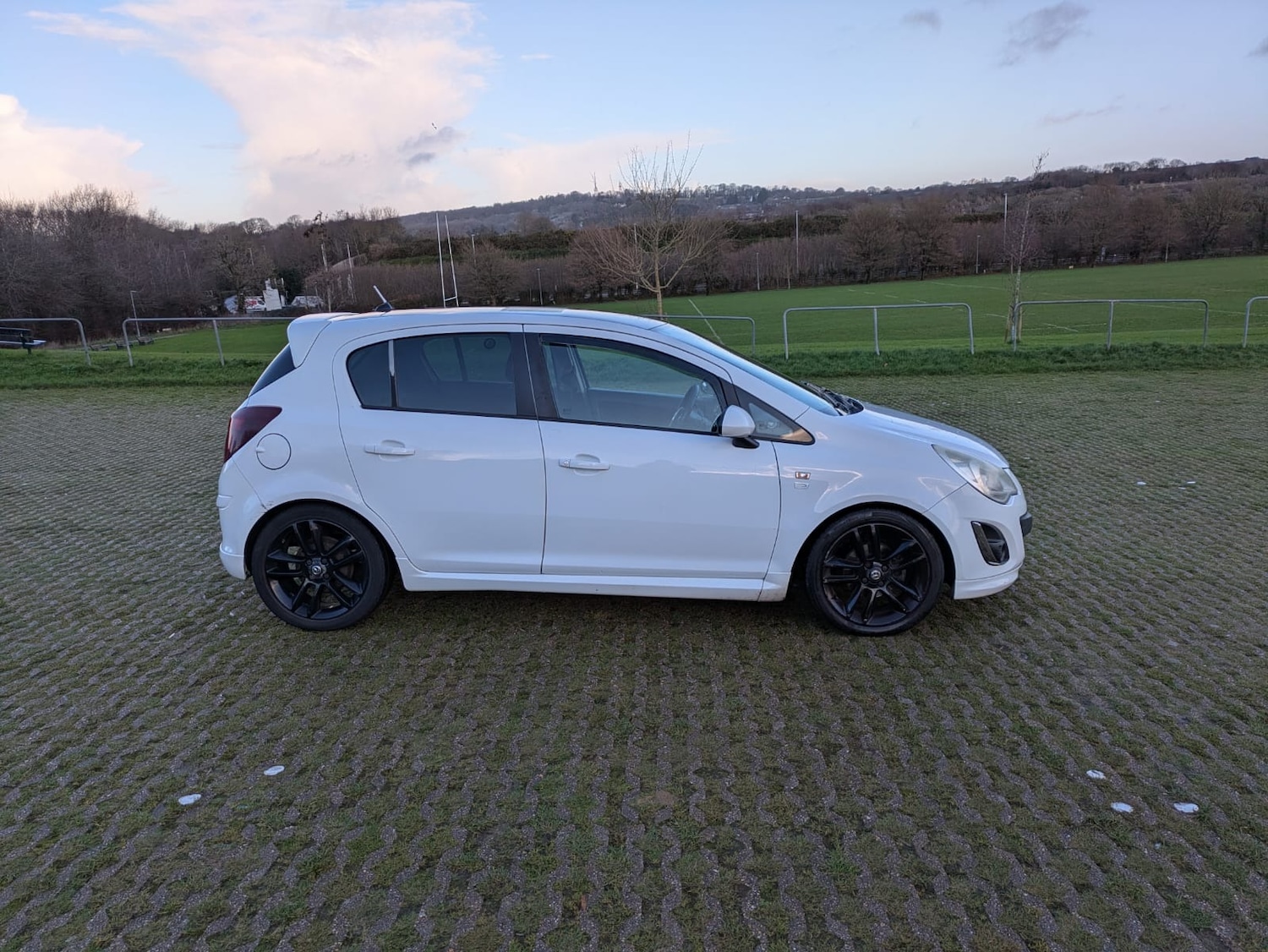 Used Vauxhall Corsa 2012 for sale - 77003777: Photo 8