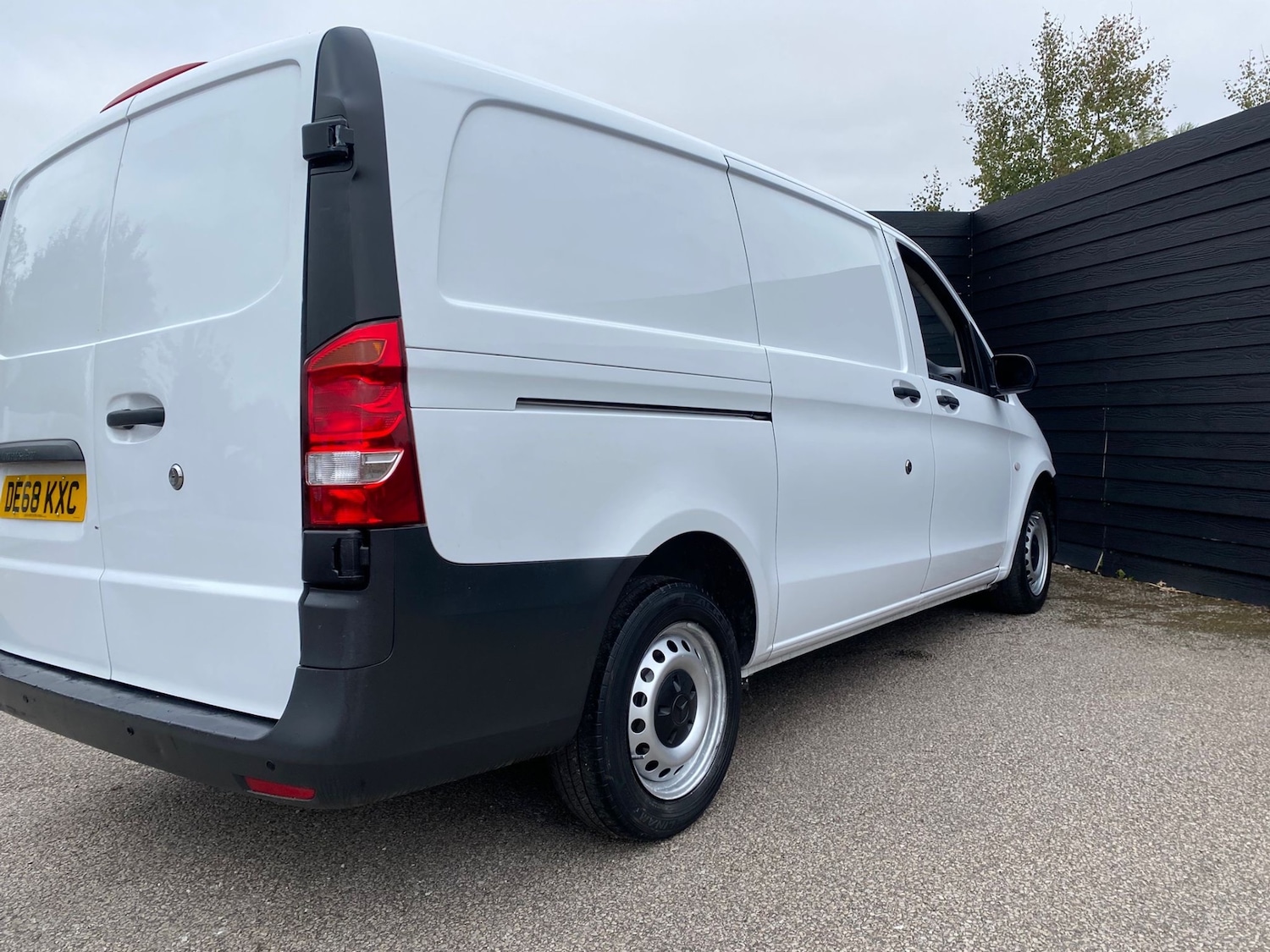 Used Mercedes-Benz Vito 2018 for sale - 76219332: Photo 5