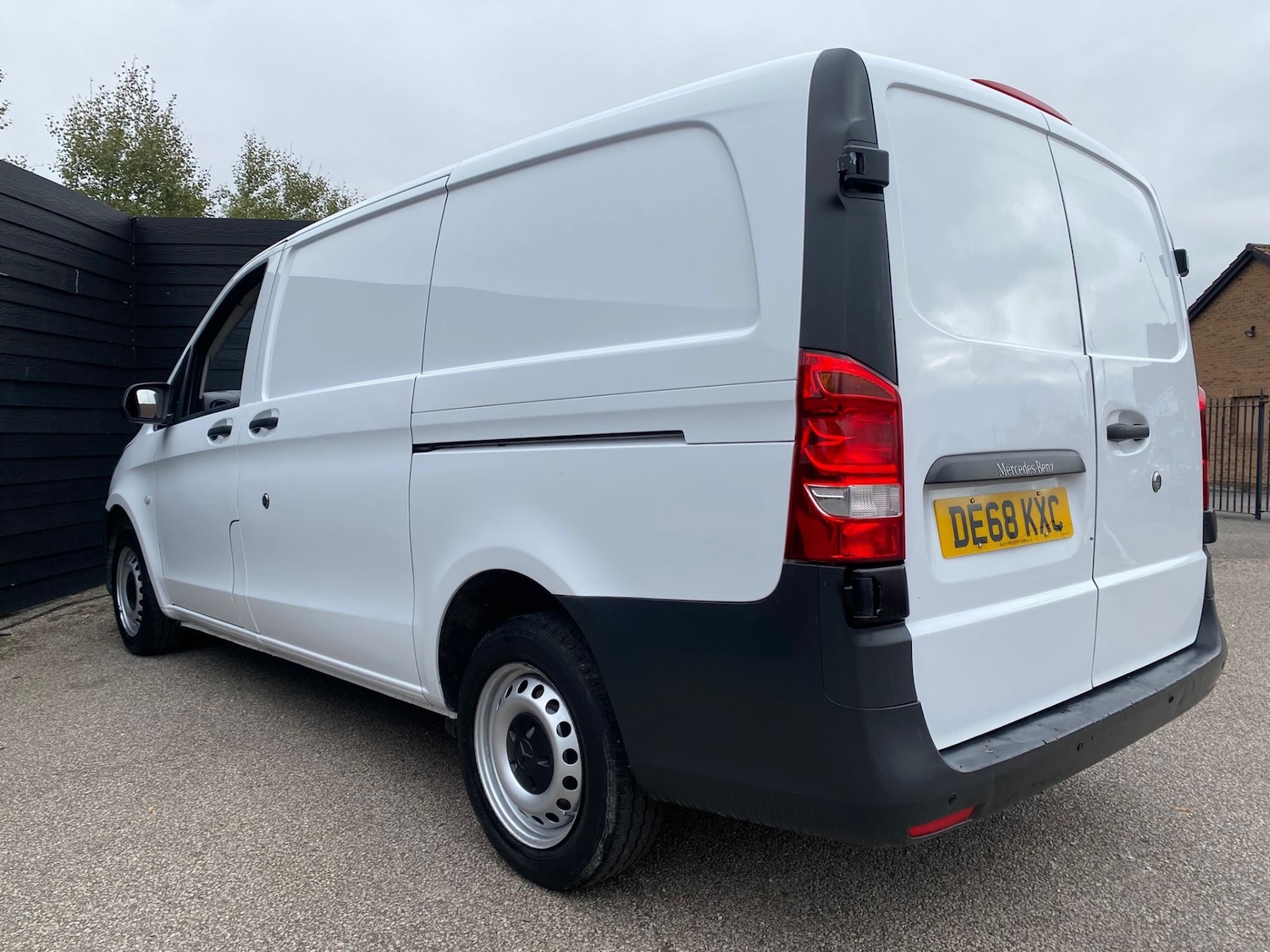 Used Mercedes-Benz Vito 2018 for sale - 76219332: Photo 6