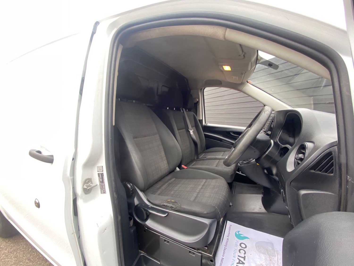 Used Mercedes-Benz Vito 2018 for sale - 76219332: Photo 8