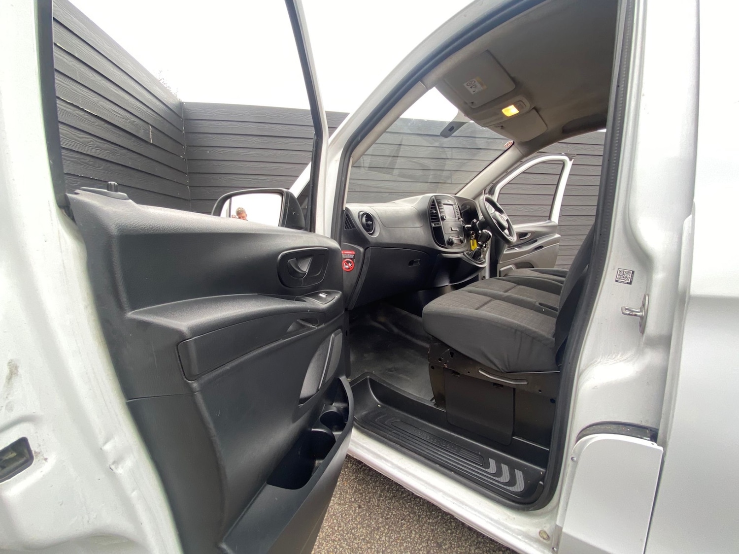 Used Mercedes-Benz Vito 2018 for sale - 76219332: Photo 9