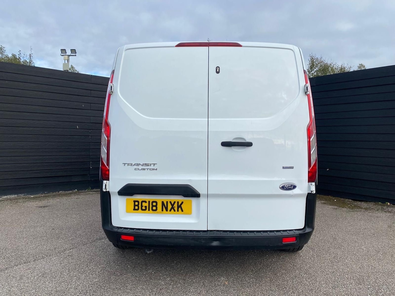 Used Ford Transit Custom 2018 for sale - 76614661: Photo 4