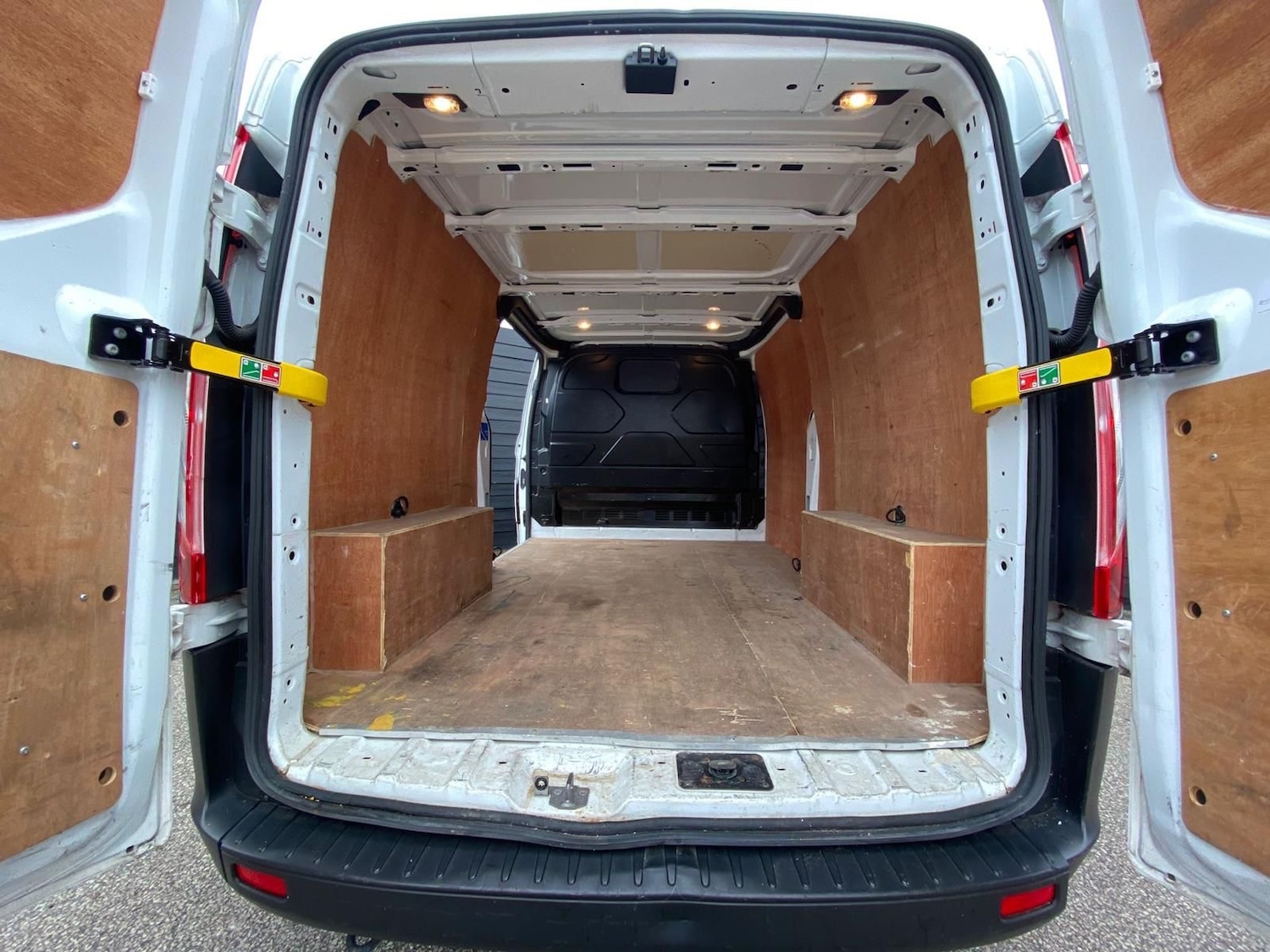 Used Ford Transit Custom 2018 for sale - 76614661: Photo 7