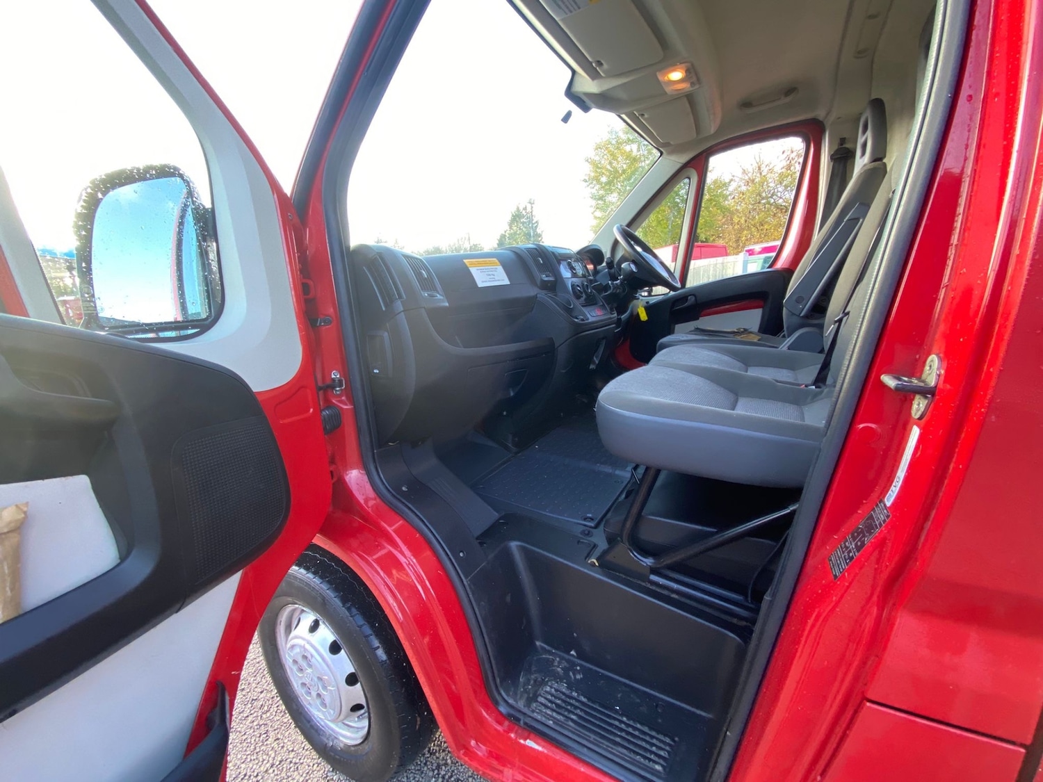 Used Peugeot Boxer 2014 for sale - 76696249: Photo 10