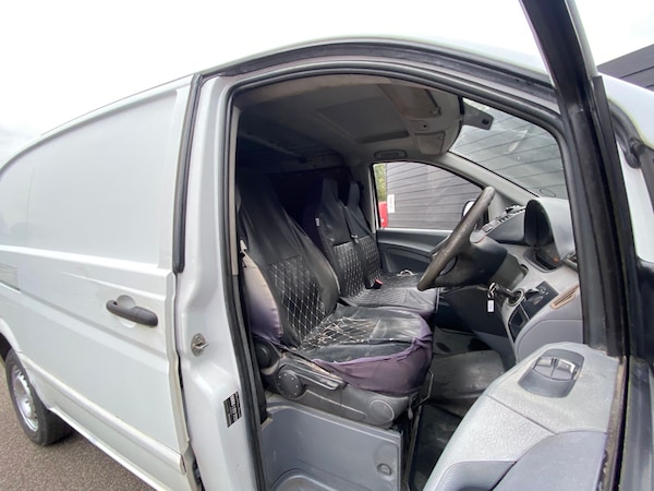 Used Mercedes-Benz Vito 2006 for sale - 76302575: Photo 13