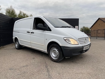 Used Mercedes-Benz Vito 2006 for sale - 76302575: Photo 3