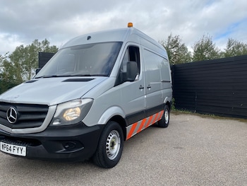 Mercedes-Benz - Sprinter