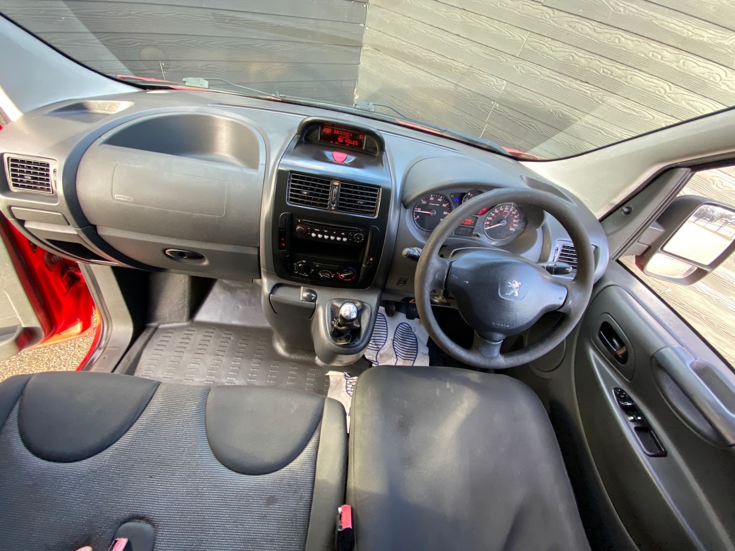 Used Peugeot Expert 2014 for sale - 77391955: Photo 13