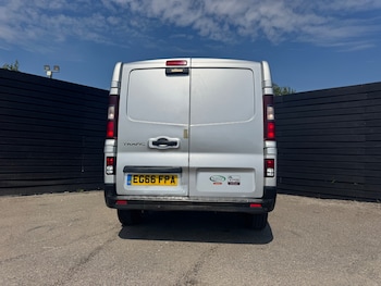 Used Renault Trafic 2017 for sale - 78521941: Photo