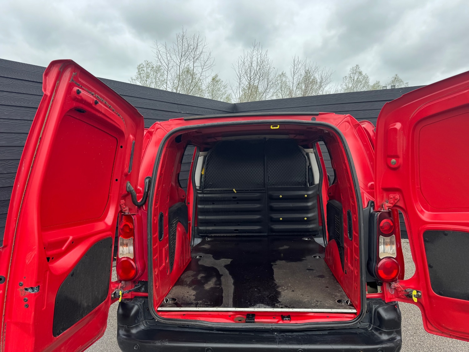 Used Peugeot Partner 2015 for sale - 78079177: Photo 8