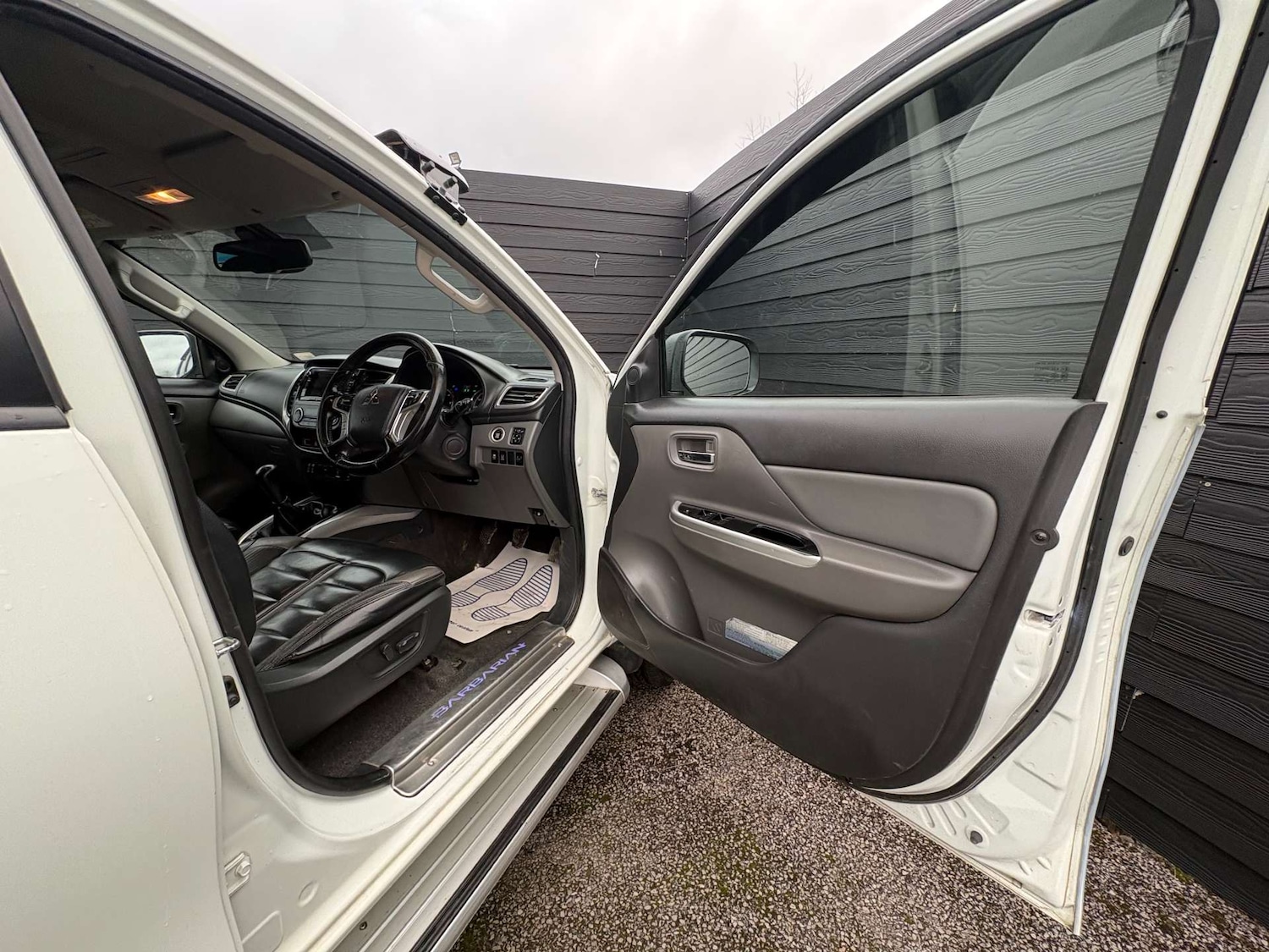 Used Mitsubishi L200 2017 for sale - 77701537: Photo 10