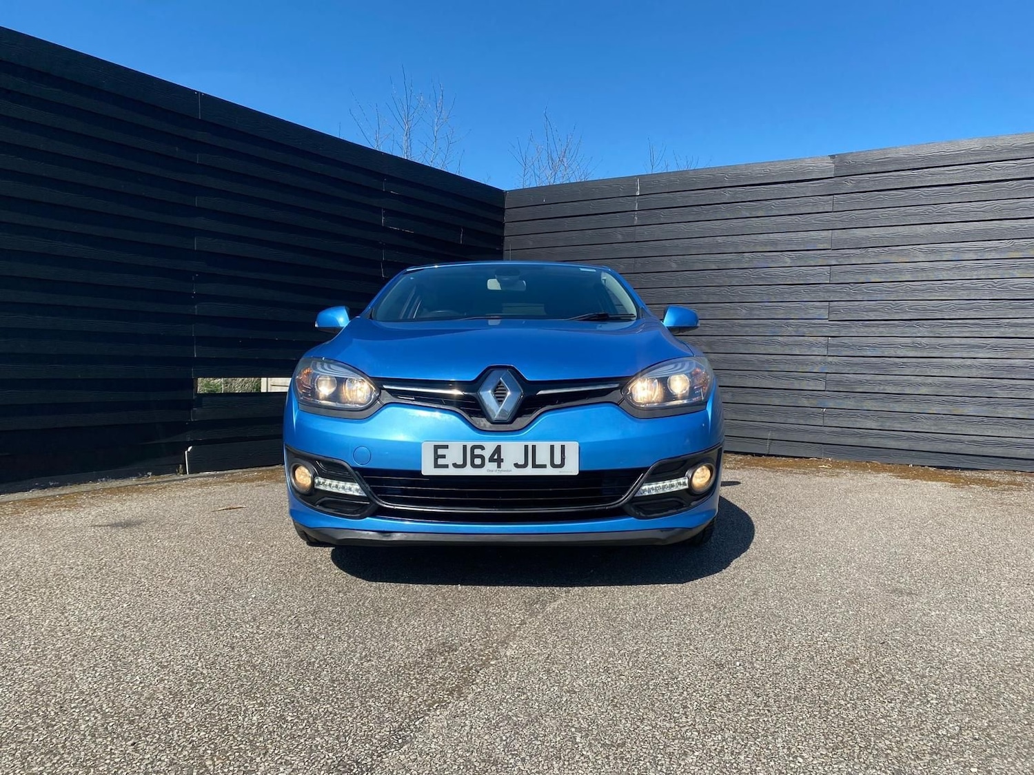 Used Renault Megane 2014 for sale - 76243291: Photo 2