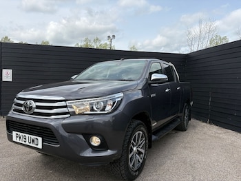 Toyota Hilux feature image