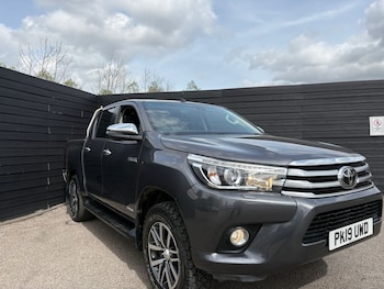 Used Toyota Hilux 2019 for sale - 78198065: Photo