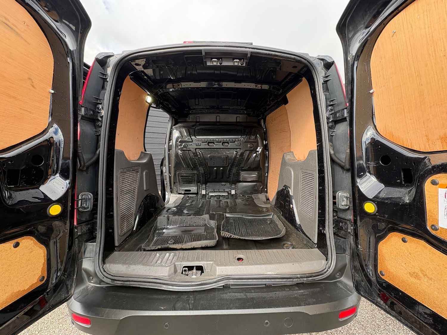 Used Ford Transit Connect 2021 for sale - 78013034: Photo 7