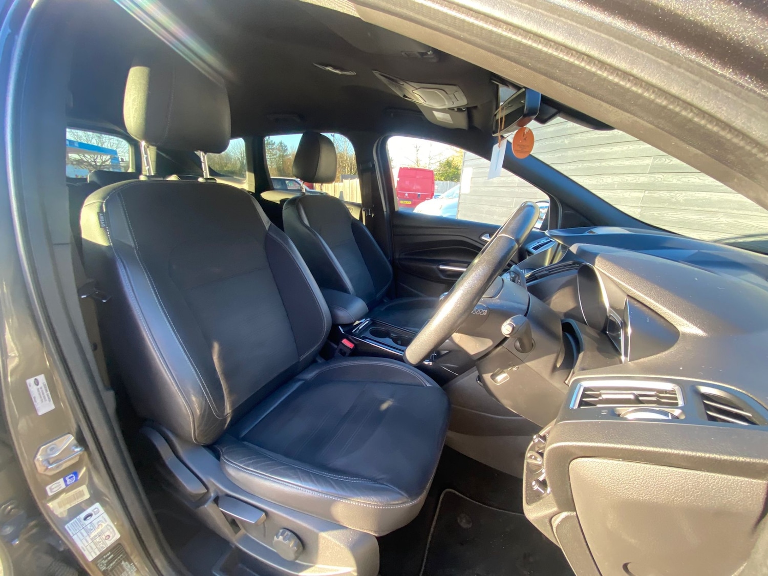 Used Ford Kuga 2016 for sale - 77085352: Photo 9