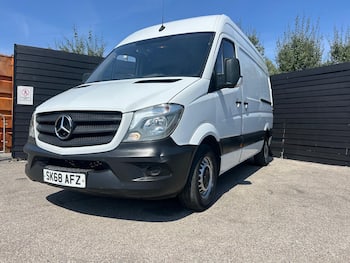 Used Mercedes-Benz Sprinter 2018 for sale - 79674172: Photo