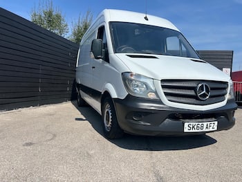 Used Mercedes-Benz Sprinter 2018 for sale - 79674172: Photo