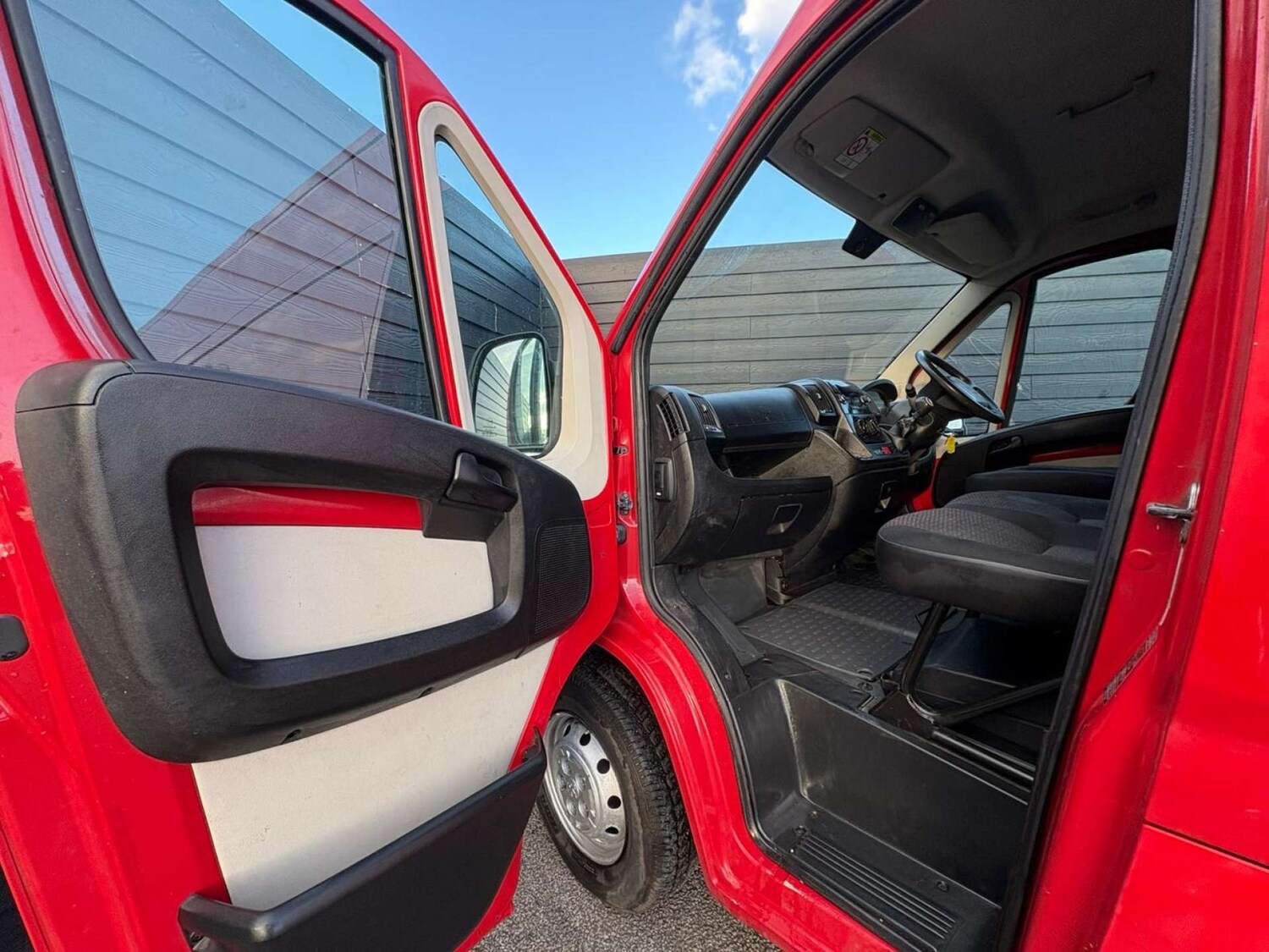 Used Peugeot Boxer 2015 for sale - 77851656: Photo 9