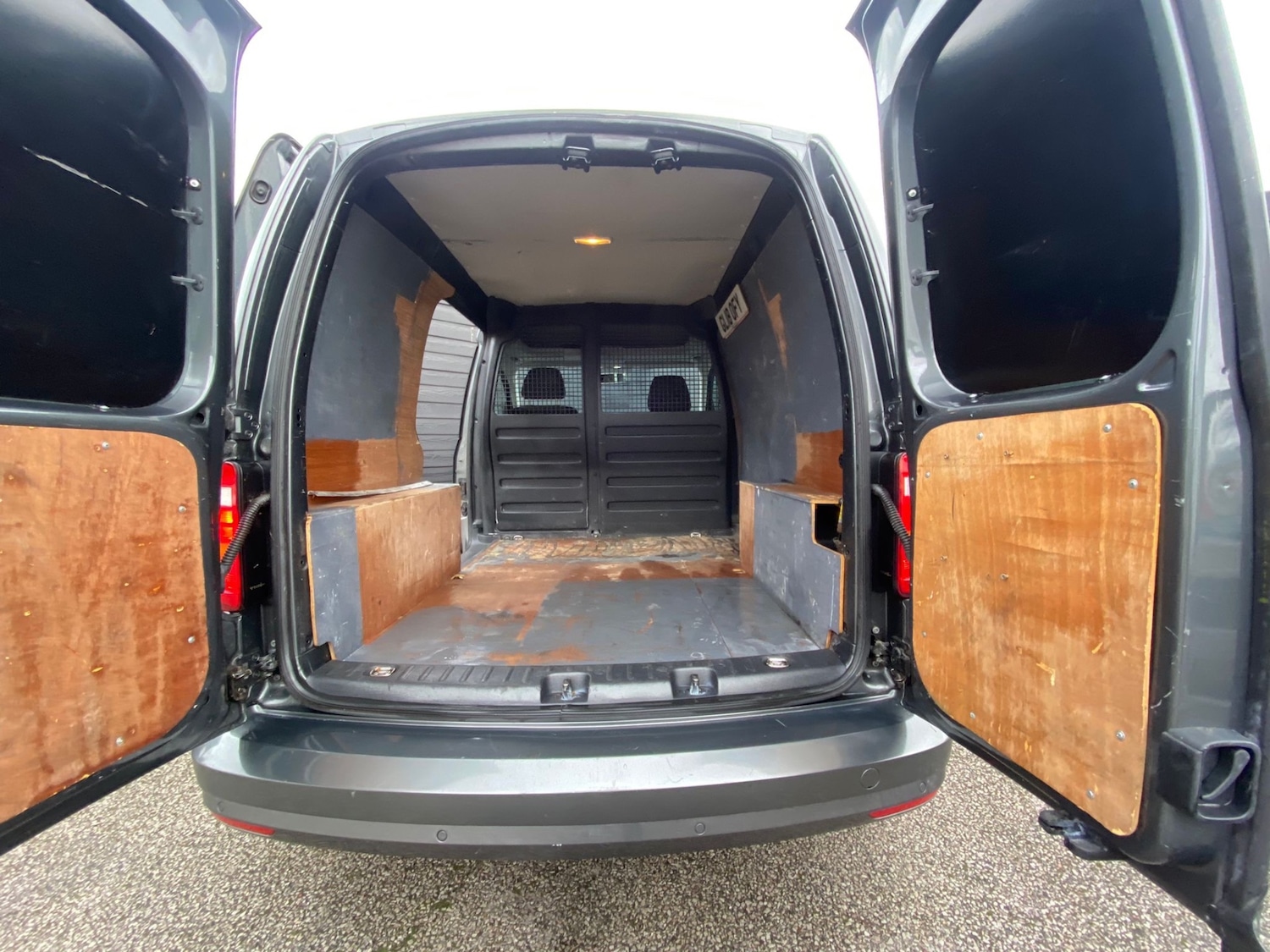 Used Volkswagen Caddy 2018 for sale - 77543796: Photo 4