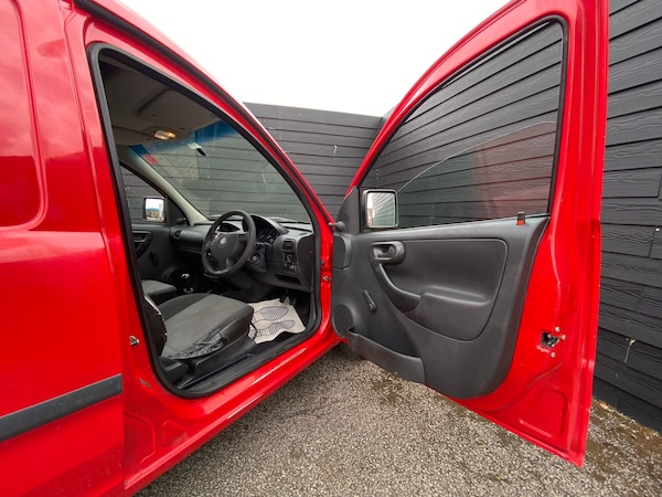 Used Vauxhall Combo 2011 for sale - 75679959: Photo 5