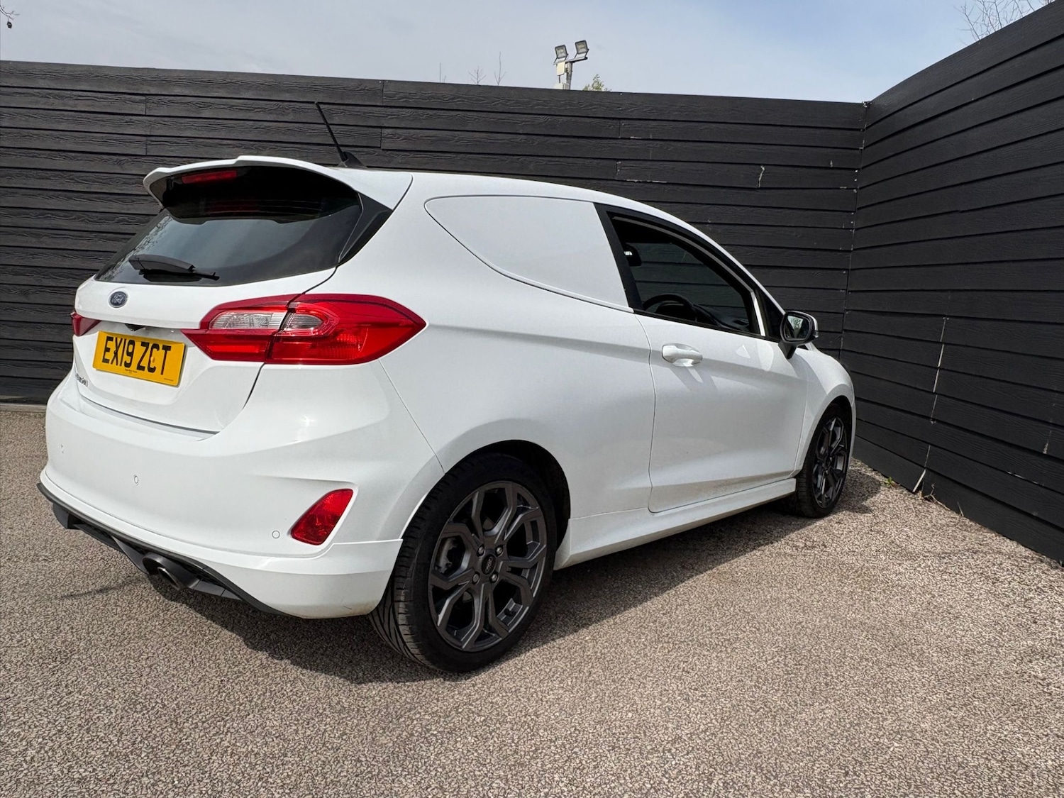 Used Ford Fiesta 2019 for sale - 78177463: Photo 6
