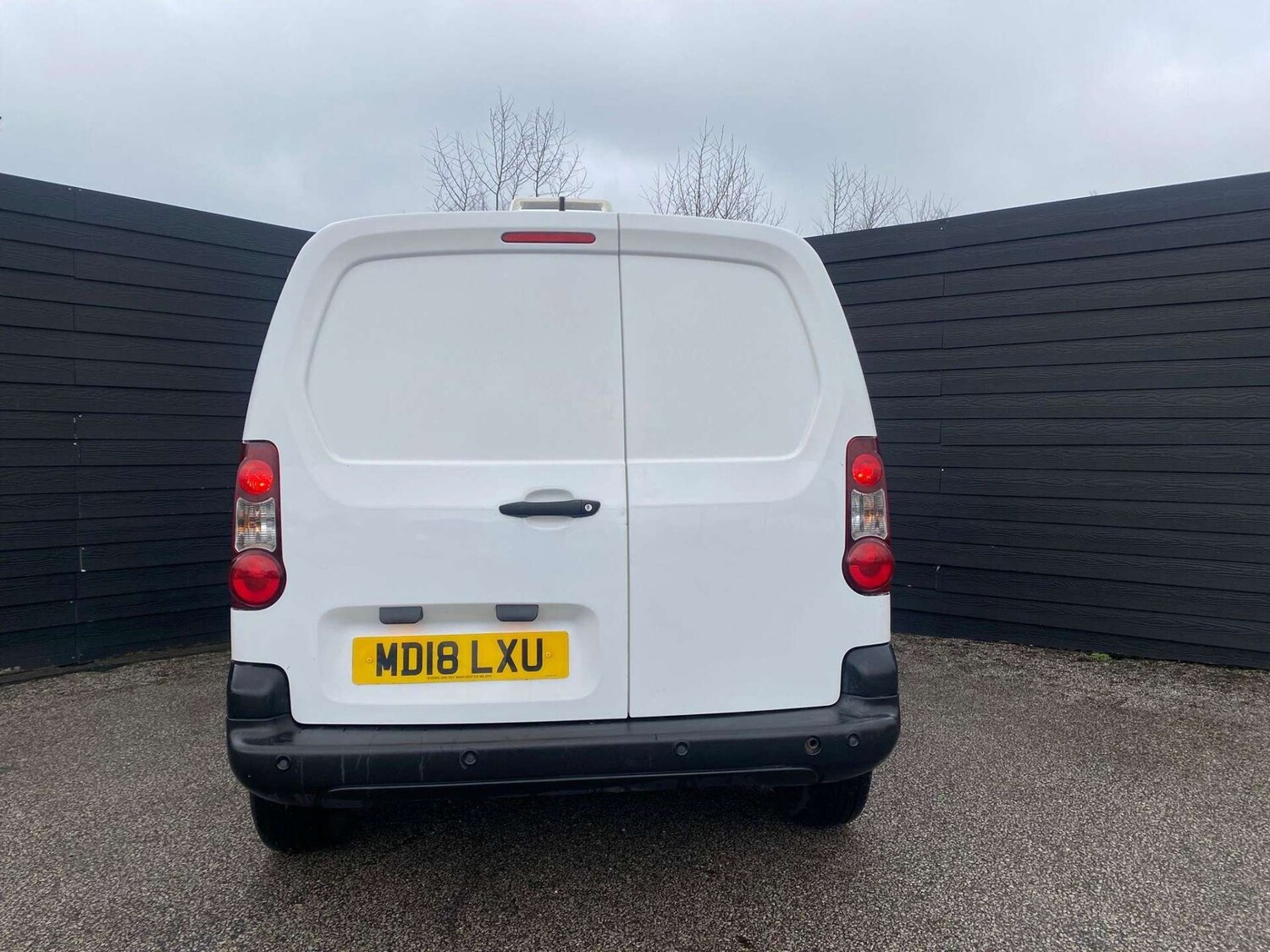 Used Peugeot Partner 2018 for sale - 77665601: Photo 4