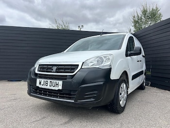 Used Peugeot Partner 2018 for sale - 79281427: Photo