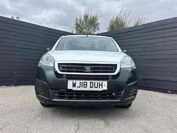 Used Peugeot Partner 2018 for sale - 79281427: Photo