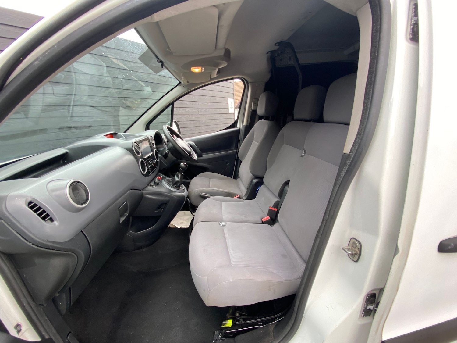 Used Peugeot Partner 2014 for sale - 76424421: Photo 13