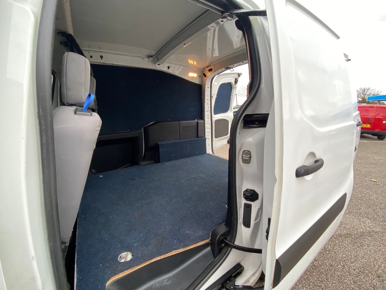 Used Peugeot Partner 2014 for sale - 76424421: Photo 9