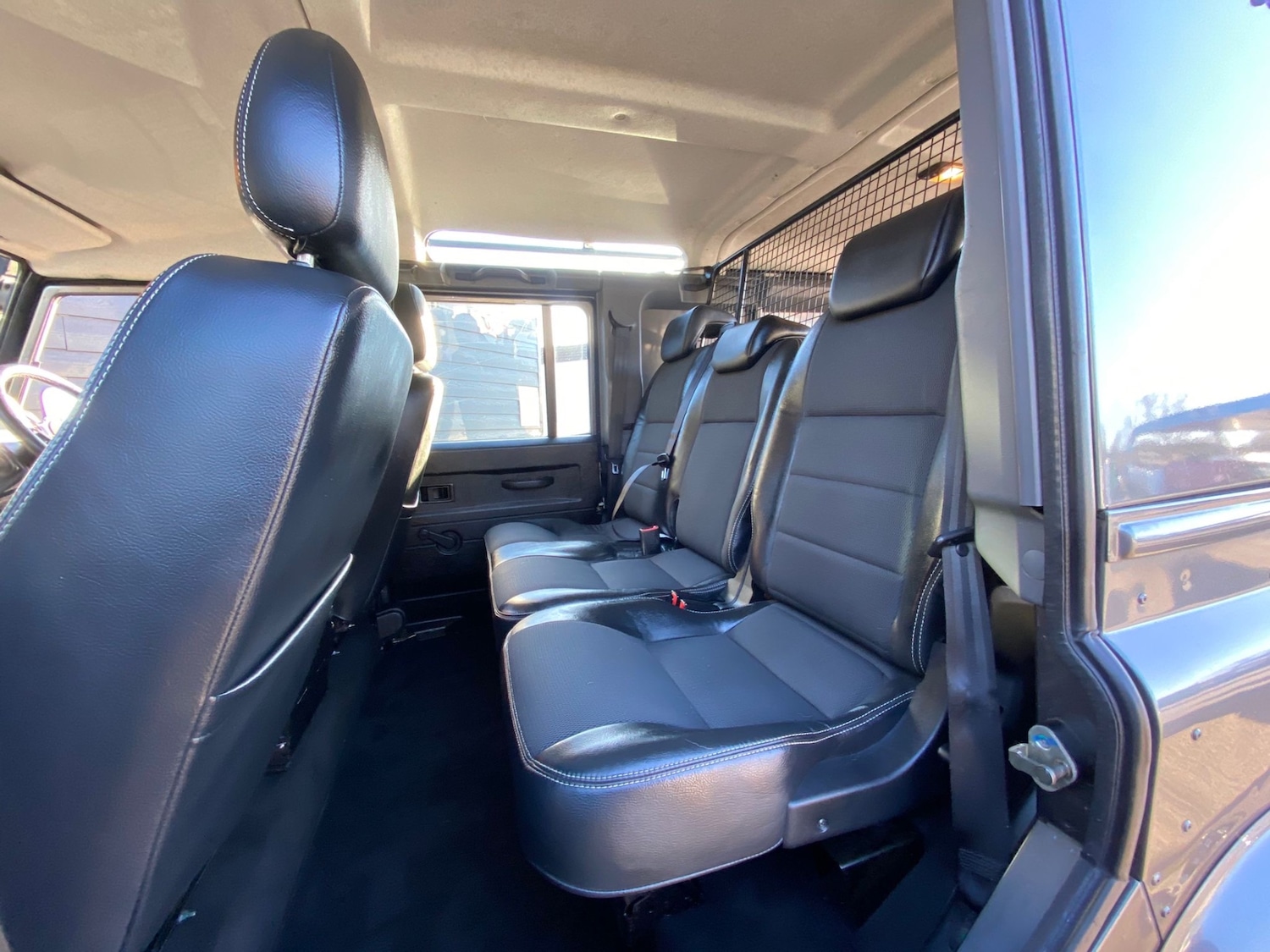 Used Land Rover Defender 2013 for sale - 77555368: Photo 13