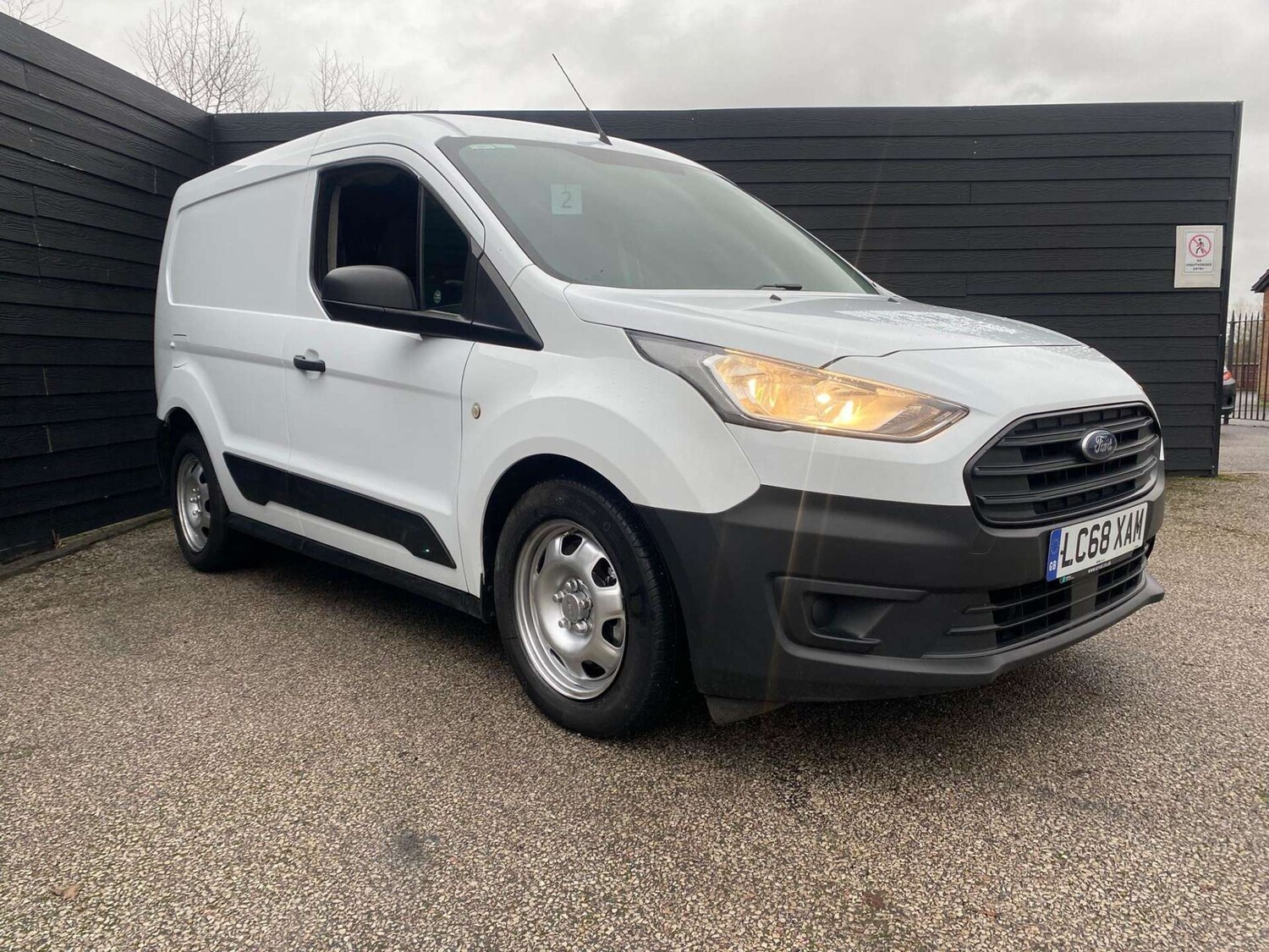 Used Ford Transit Connect 2019 for sale - 77665614: Photo 3