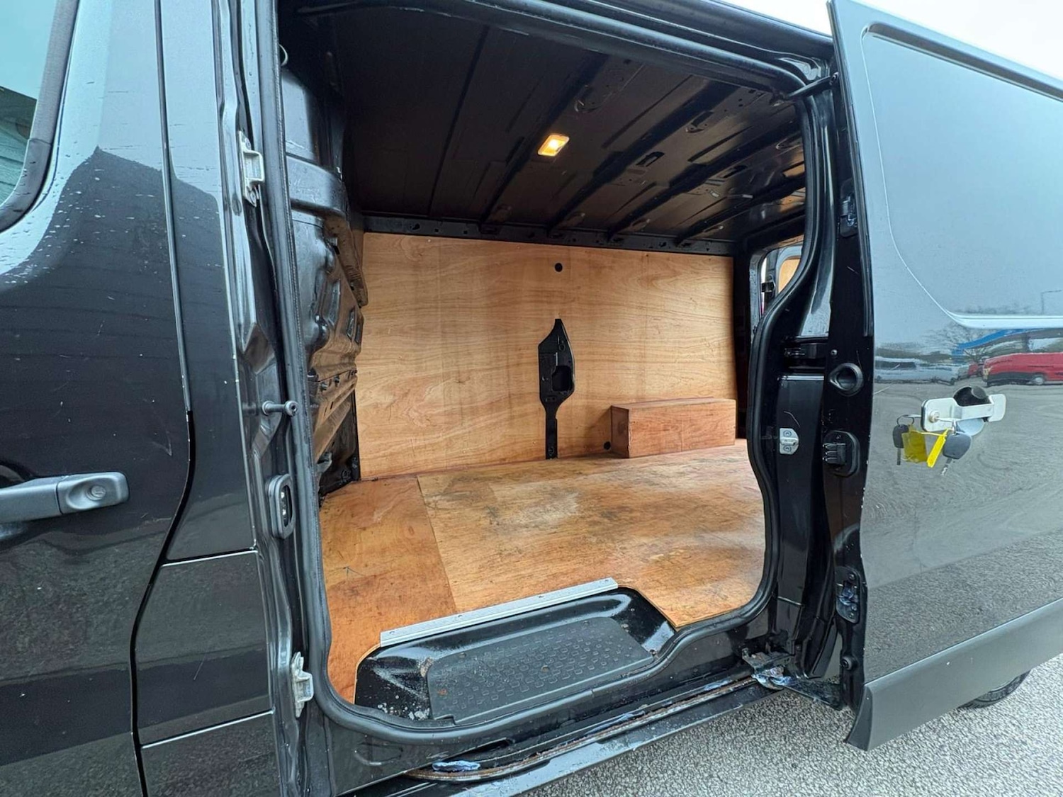 Used Renault Trafic 2015 for sale - 77781038: Photo 12