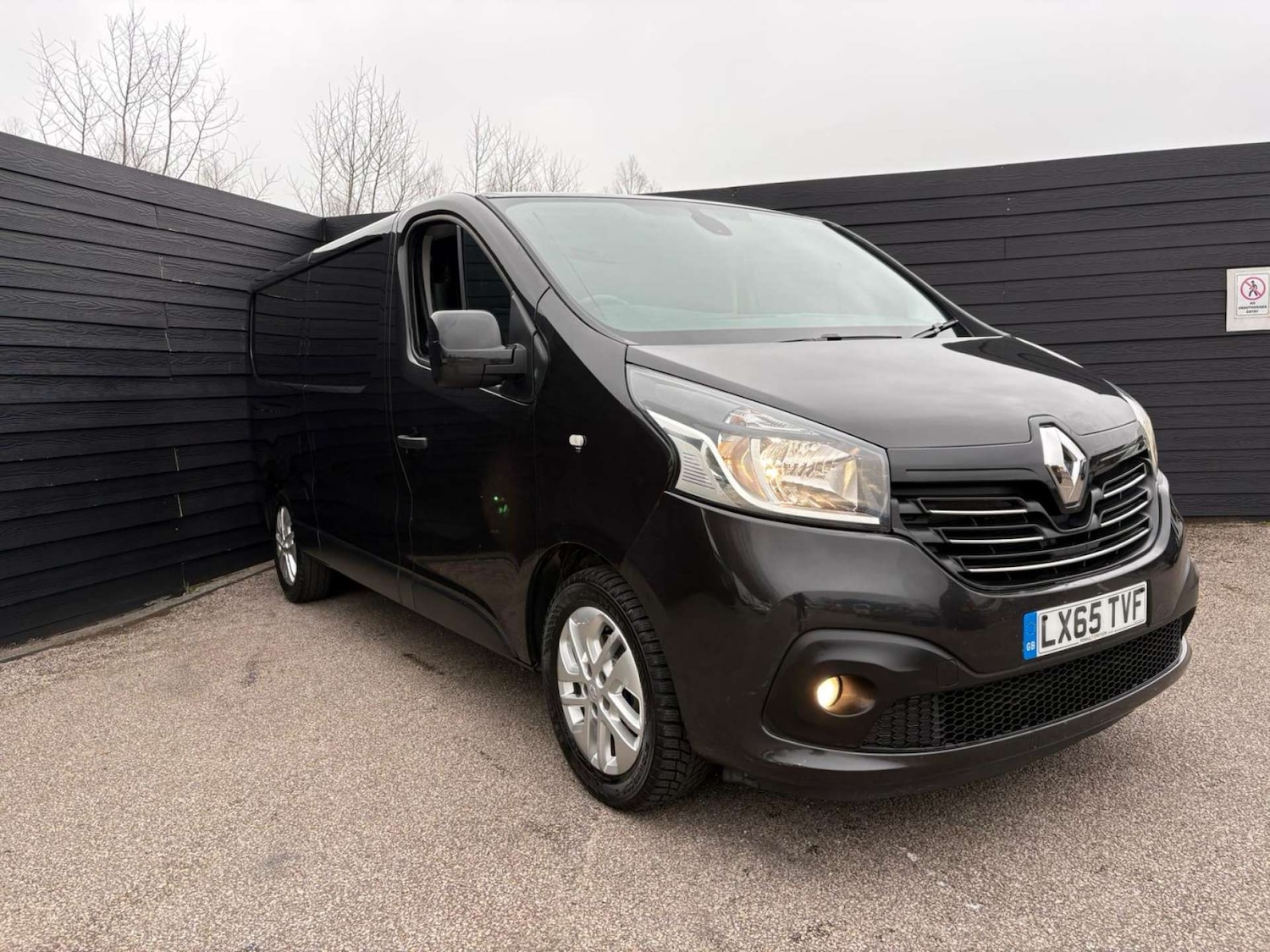 Used Renault Trafic 2015 for sale - 77781038: Photo 2