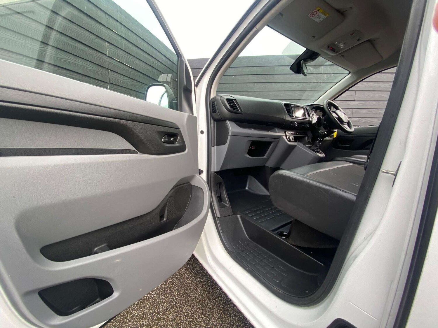 Used Vauxhall Vivaro 2021 for sale - 77665615: Photo 10