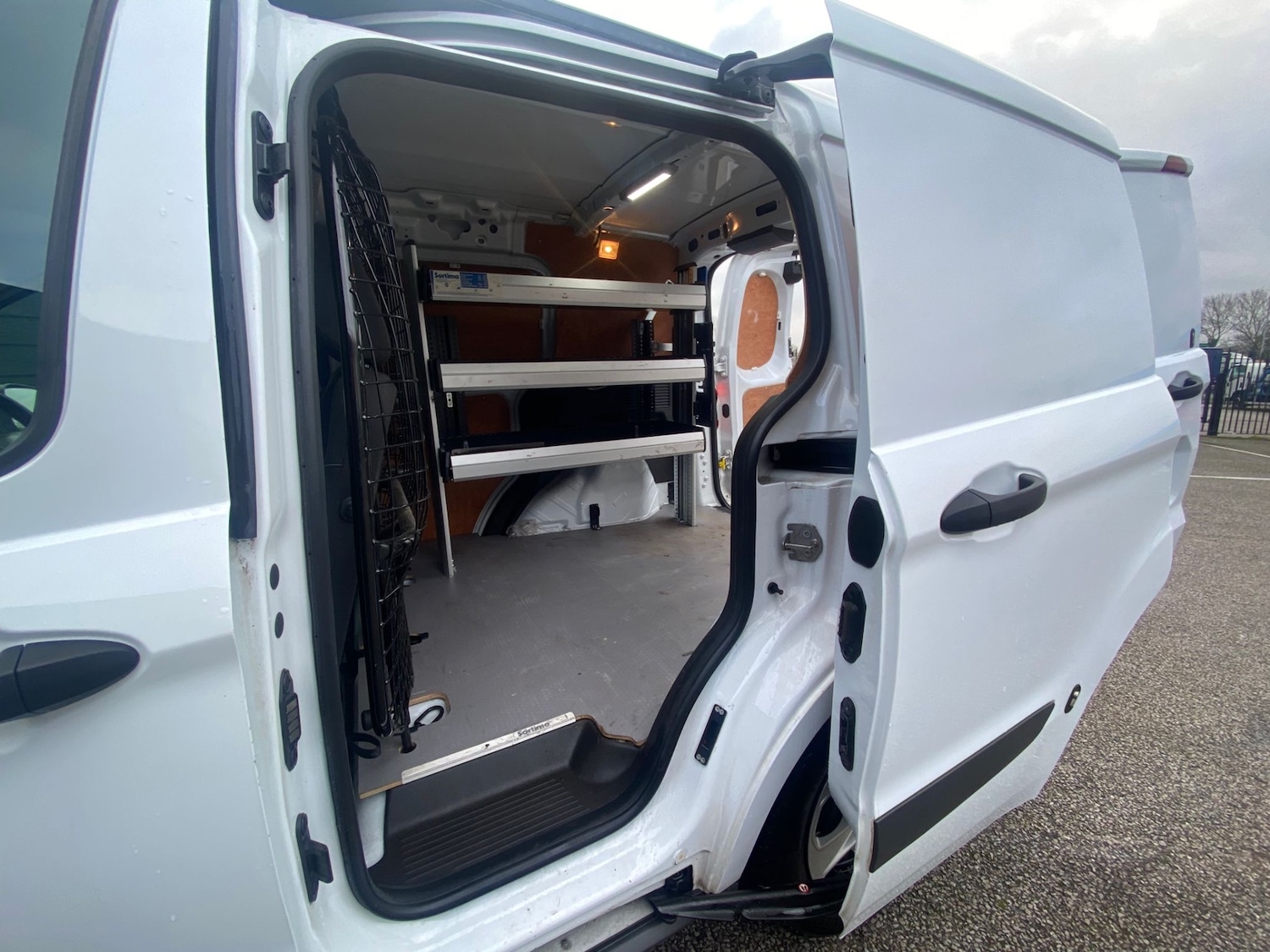 Used Ford Transit Courier 2021 for sale - 77363675: Photo 7