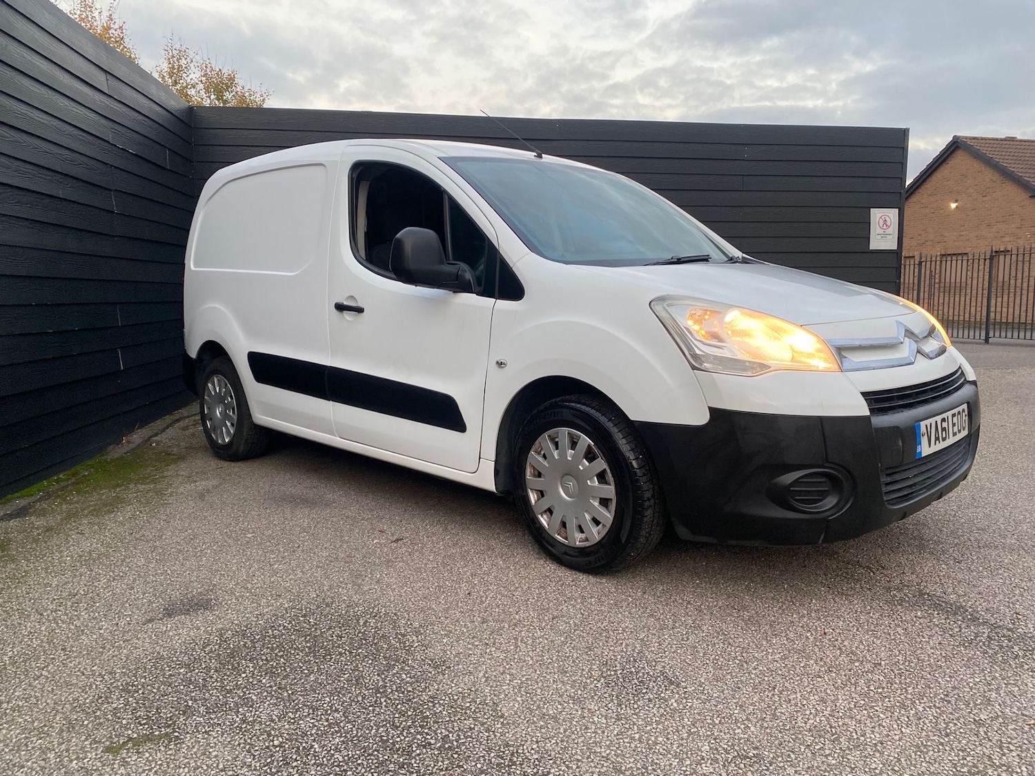 Used Citroen Berlingo 2012 for sale - 76517622: Photo 3