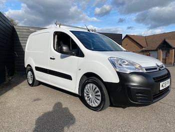 Used Citroen Berlingo 2018 for sale - 75972839: Photo