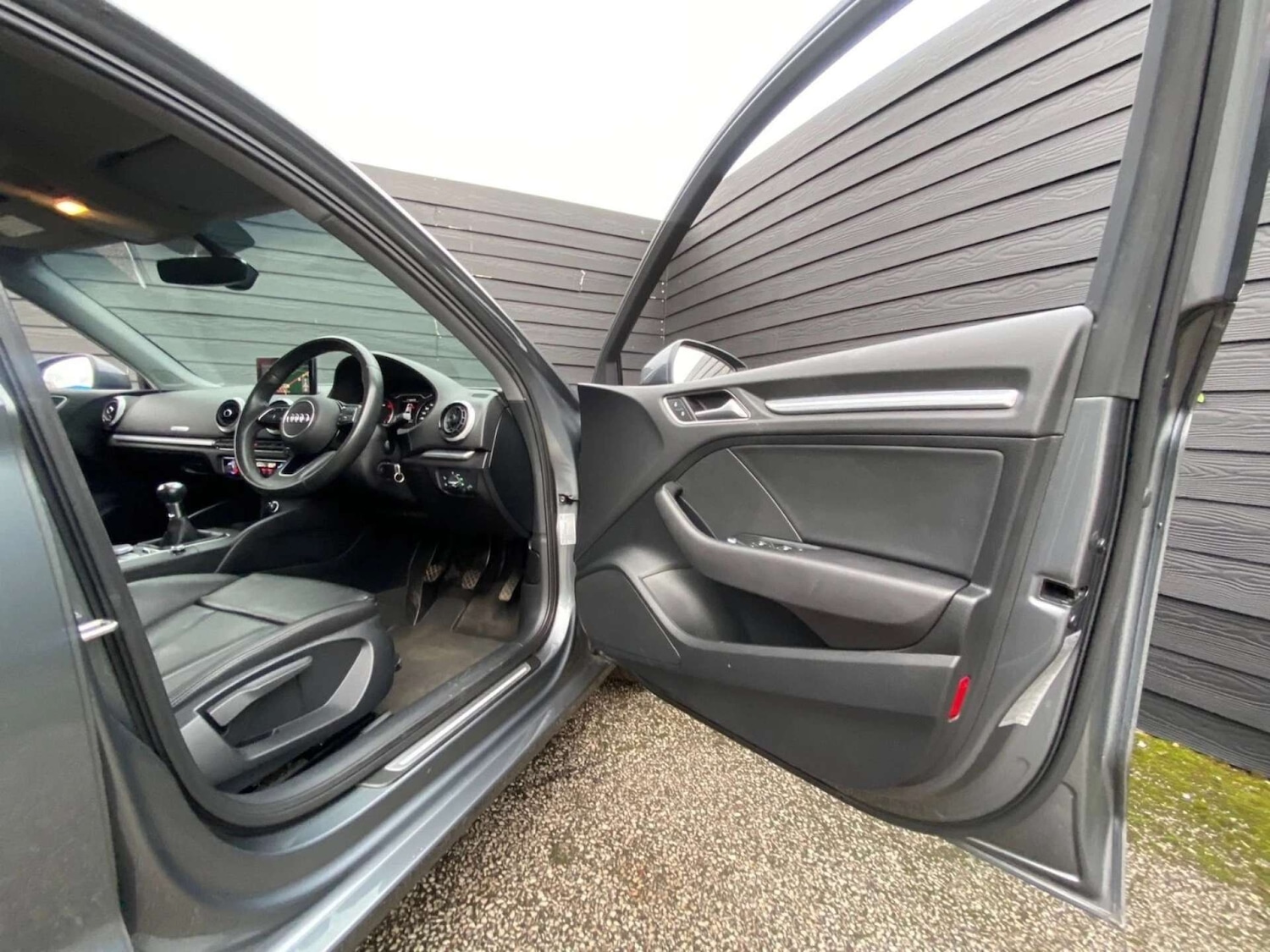 Used Audi A3 2018 for sale - 77665623: Photo 9