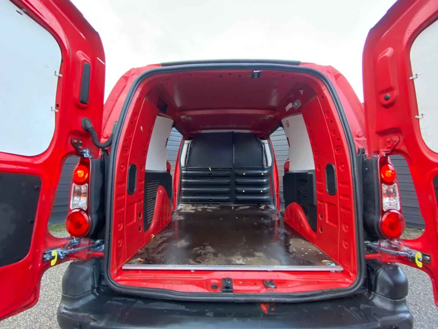 Used Peugeot Partner 2014 for sale - 76544393: Photo 7