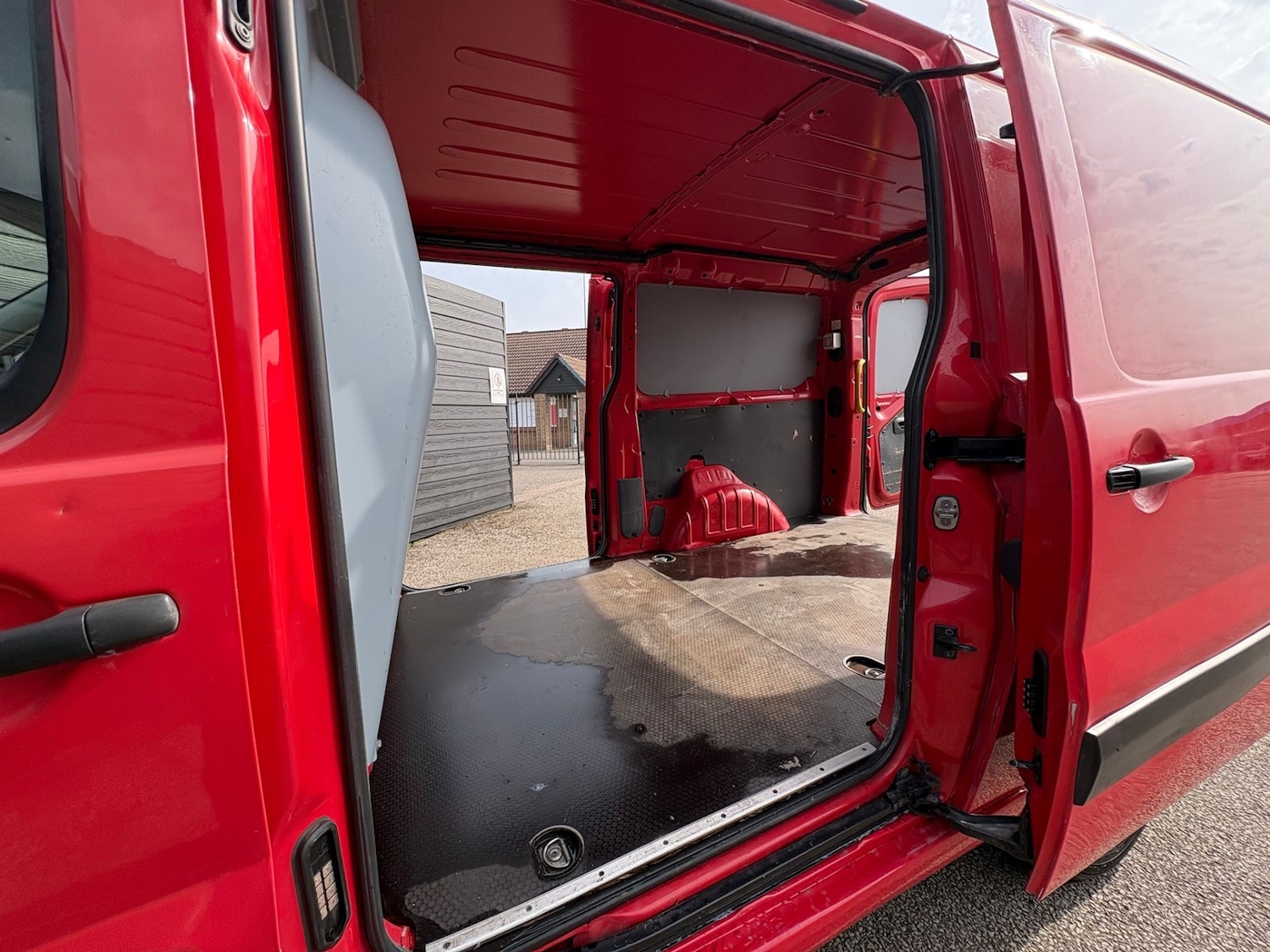 Used Peugeot Expert 2014 for sale - 77963700: Photo 10