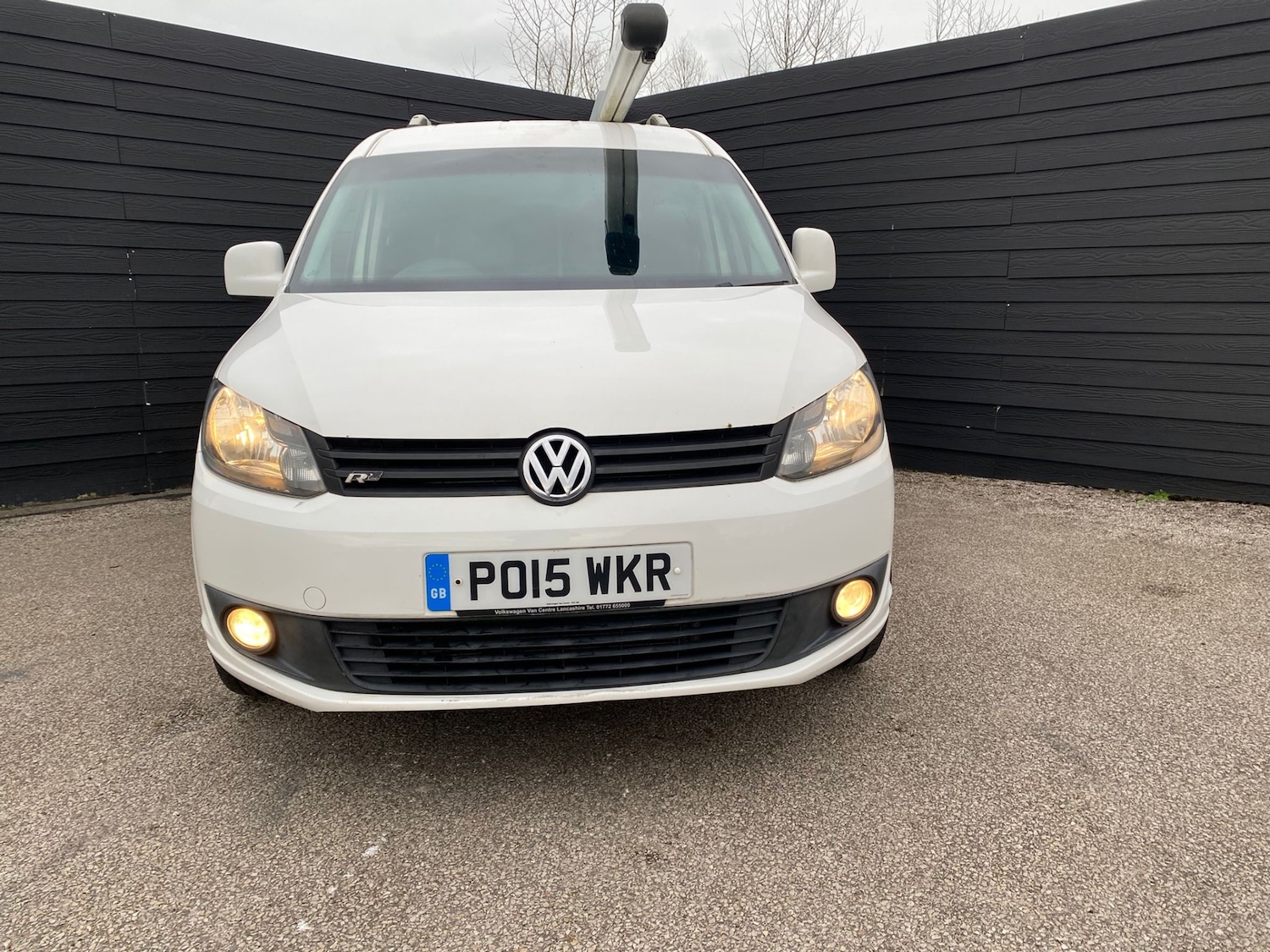 Used Volkswagen Caddy Maxi 2015 for sale - 77613859: Photo 2