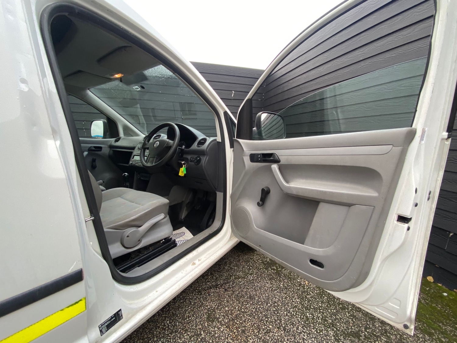 Used Volkswagen Caddy 2010 for sale - 76682094: Photo 11