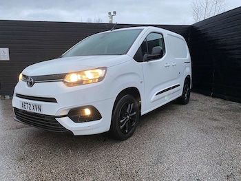 Toyota ProAce feature image