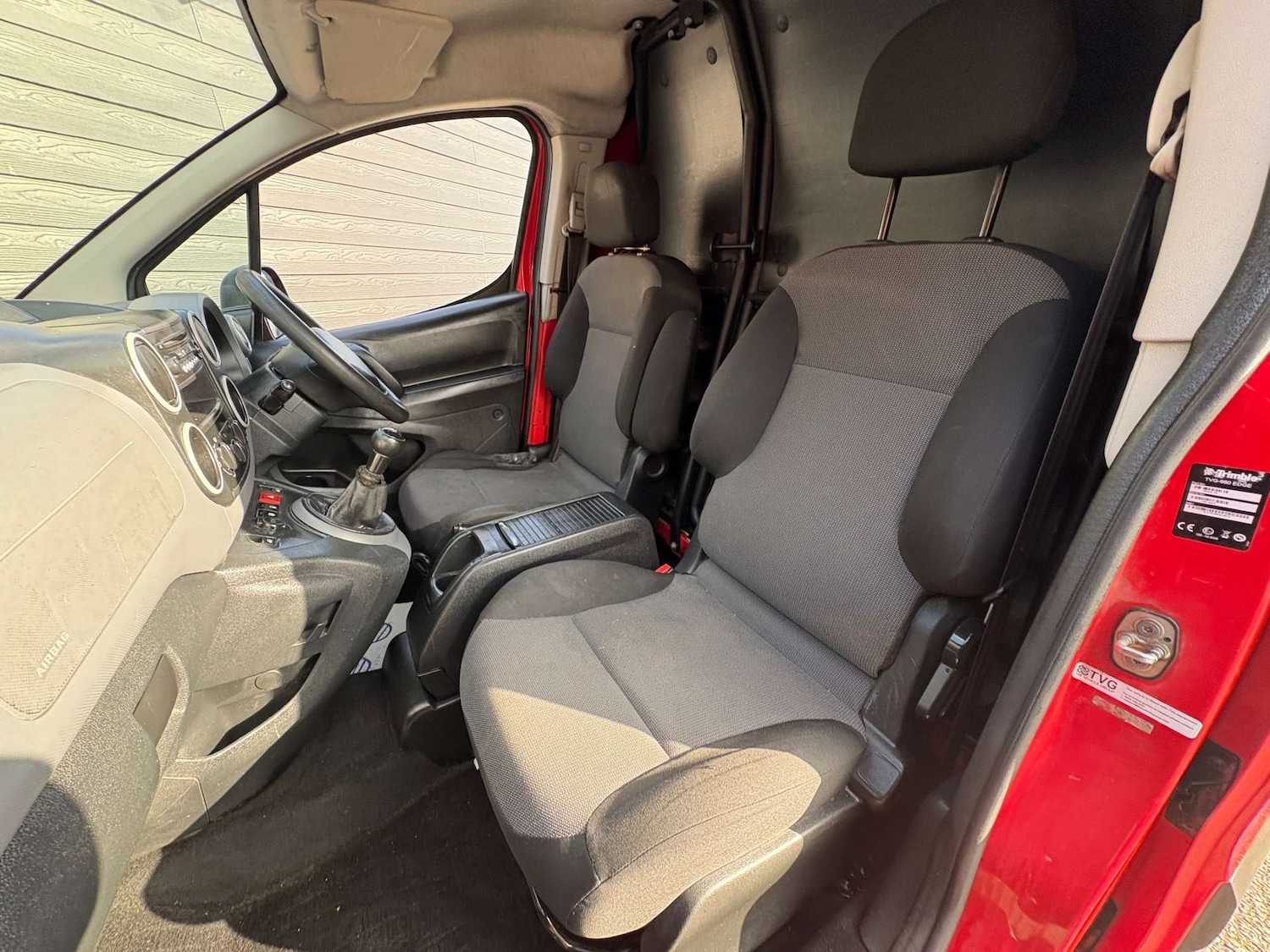 Used Peugeot Partner 2017 for sale - 77855872: Photo 8