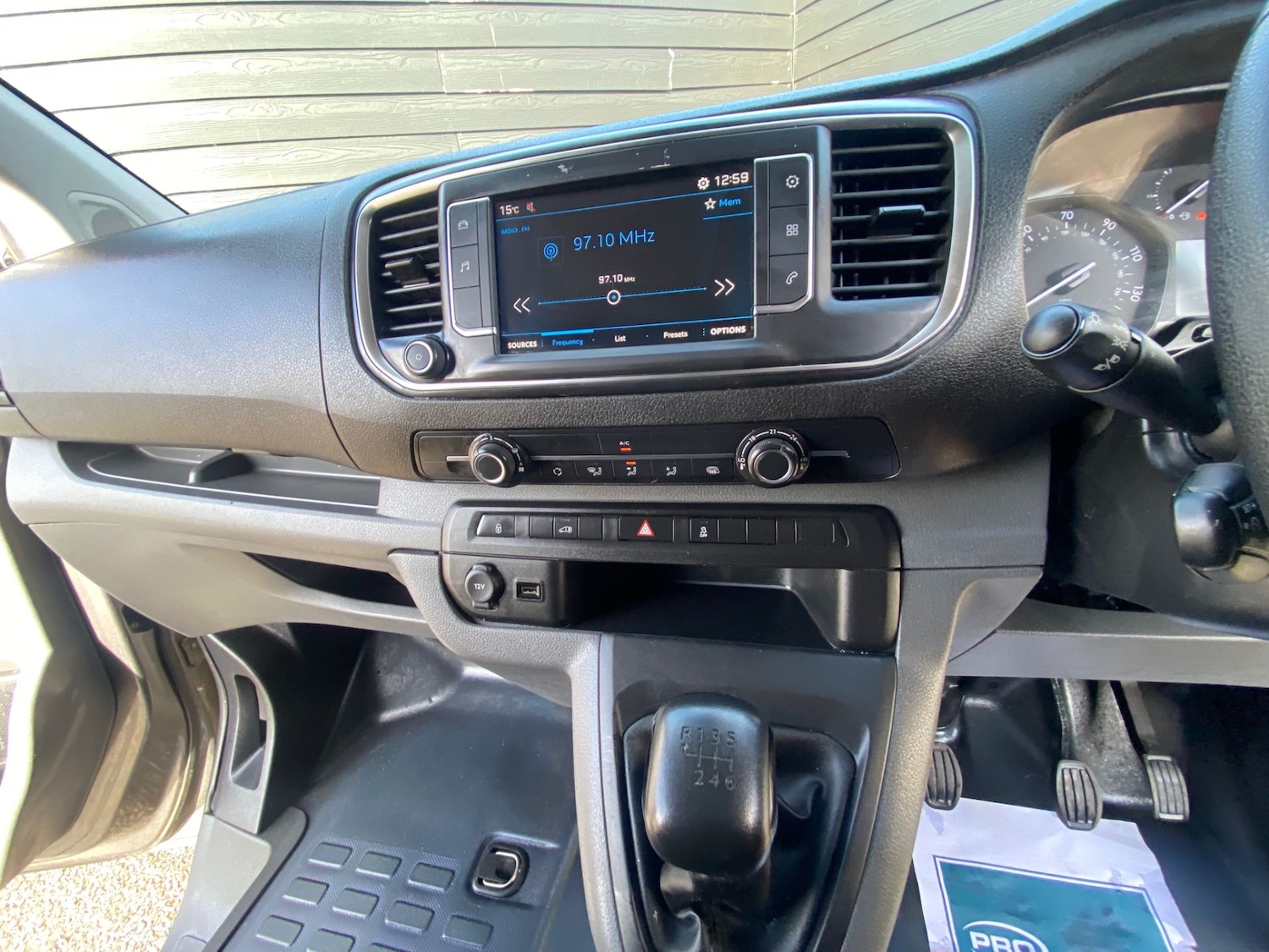 Used Peugeot Expert 2019 for sale - 76341117: Photo 11