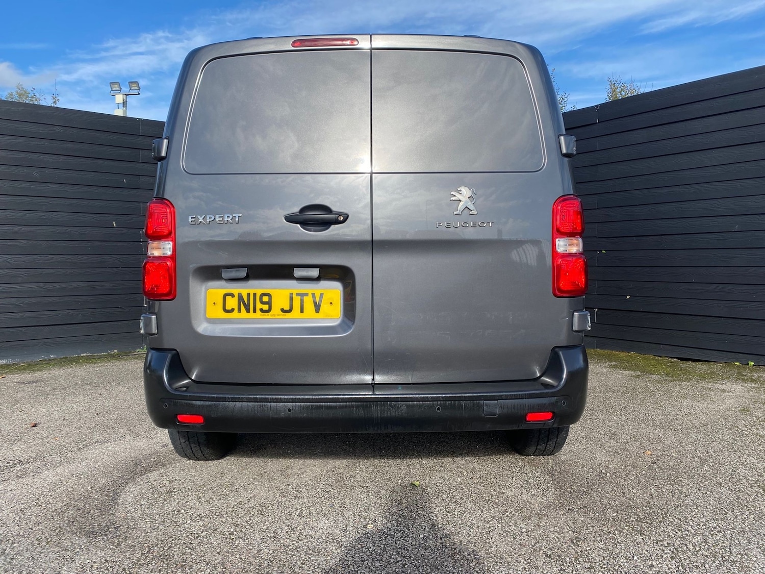 Used Peugeot Expert 2019 for sale - 76341117: Photo 4