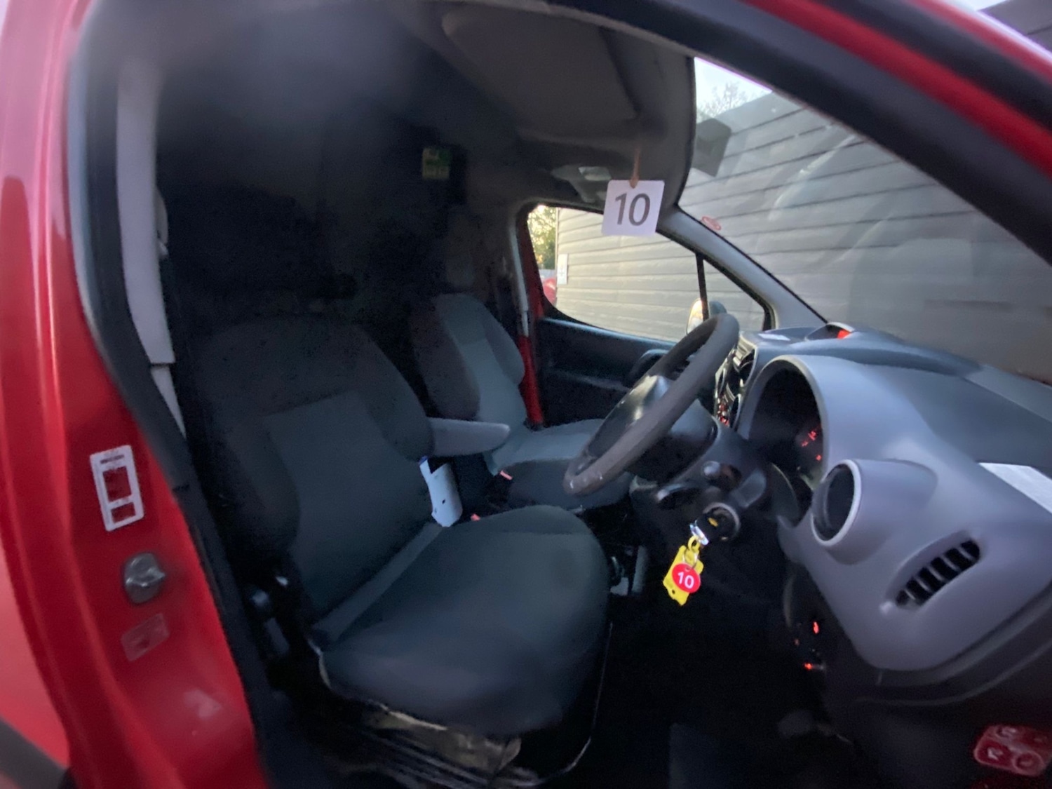 Used Peugeot Partner 2012 for sale - 76663077: Photo 12